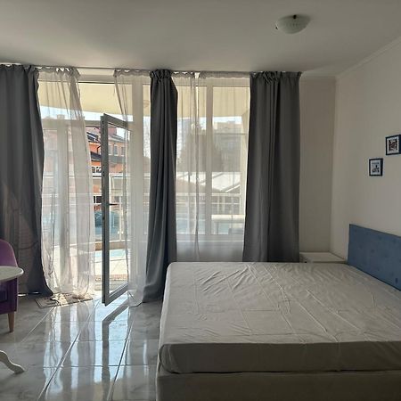 Oazis Sea View Apartment Равда Екстериор снимка