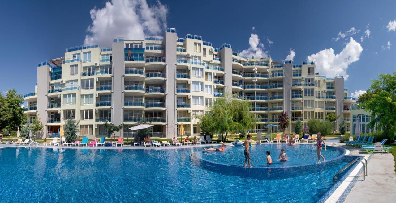 Oazis Sea View Apartment Равда Екстериор снимка