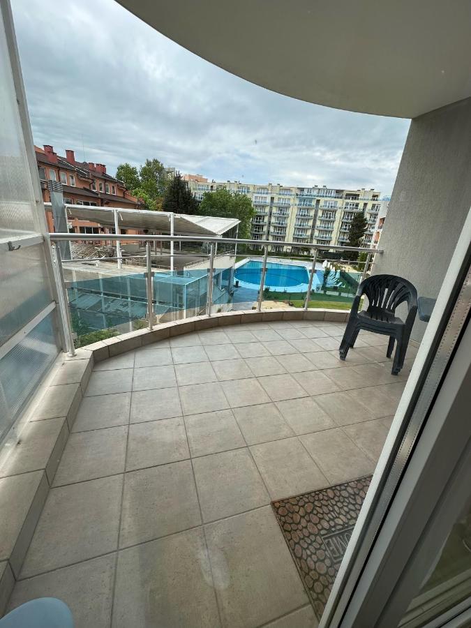 Oazis Sea View Apartment Равда Екстериор снимка