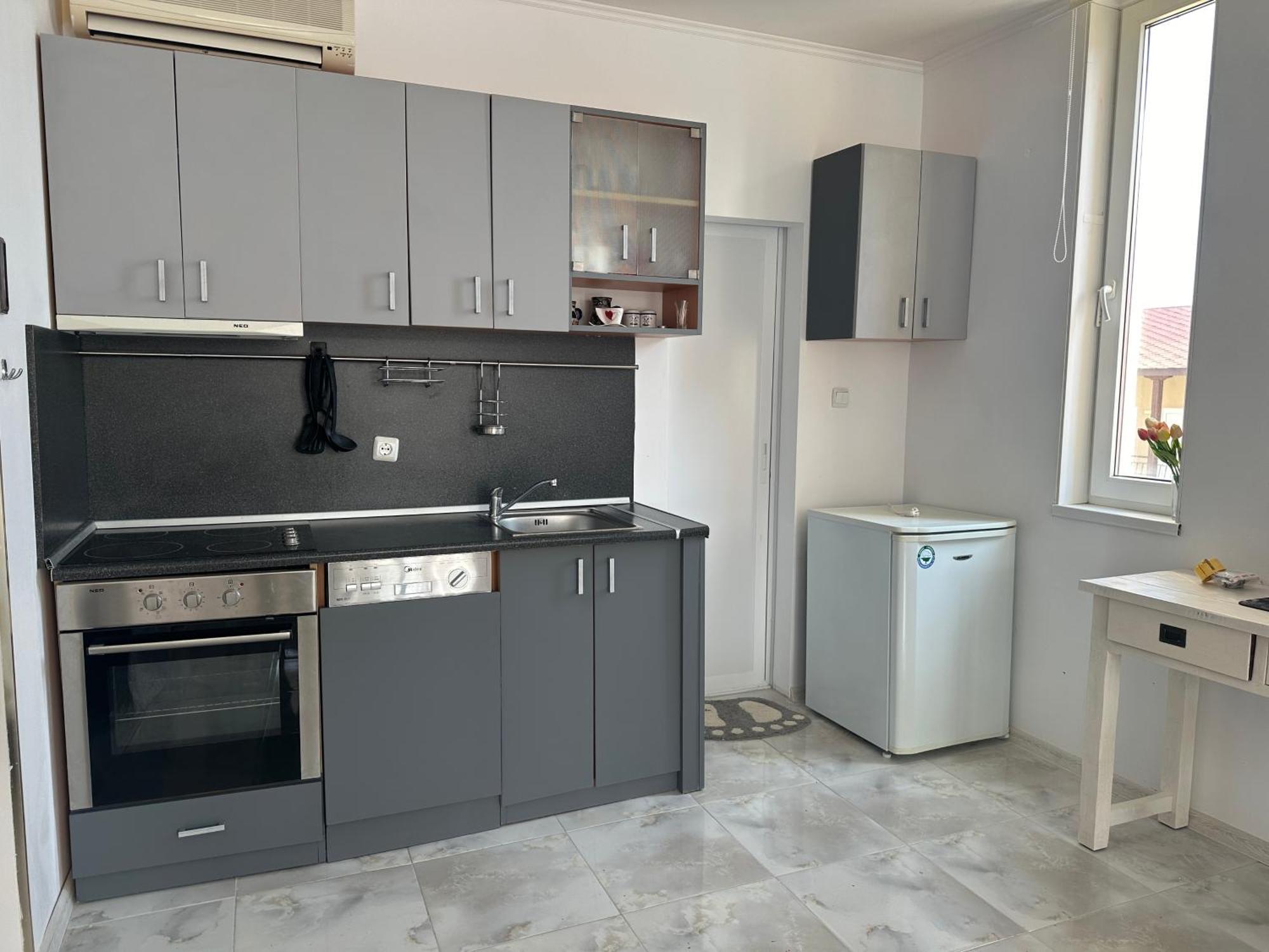 Oazis Sea View Apartment Равда Екстериор снимка
