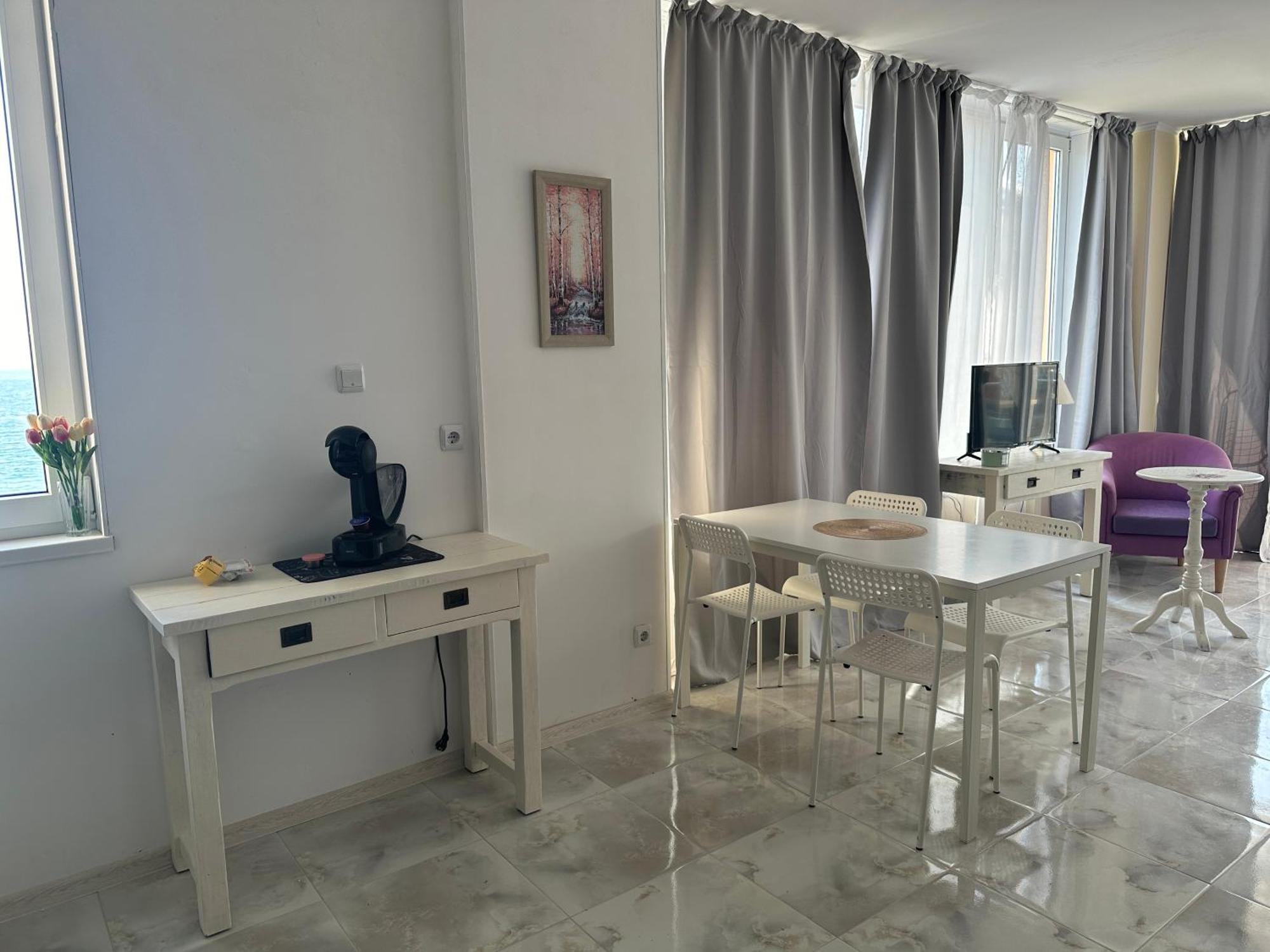 Oazis Sea View Apartment Равда Екстериор снимка